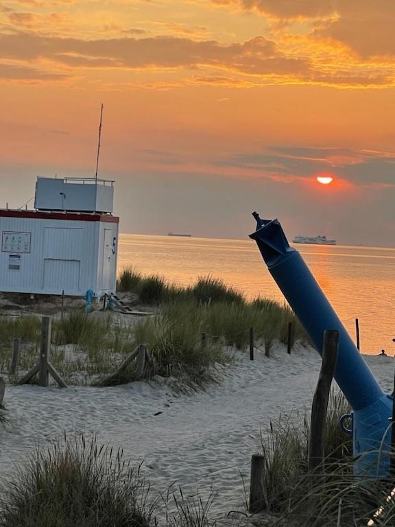 Exclusive Fewo In Warnemuende, 150M To The Beach, 2 Bathrooms, 2 Bedrooms, Sauna, Wifi And Much More. Росток Екстериор снимка