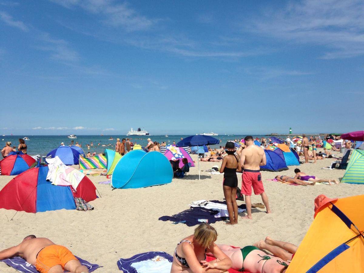 Exclusive Fewo In Warnemuende, 150M To The Beach, 2 Bathrooms, 2 Bedrooms, Sauna, Wifi And Much More. Росток Екстериор снимка